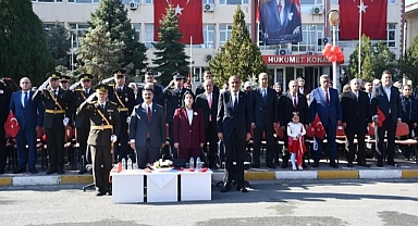 Üç Ülkeye Sınır Aralık İlçesinde Cumhuriyet Coşkusu