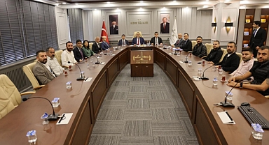 Vali Ercan Turan, Kafe ve Kahvehane Esnafı ile Bir Araya Geldi