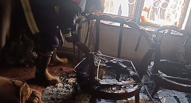 Van'da ev yangını
