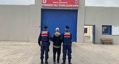 20 yıl hapis cezasıyla aranan şahıs jandarma tarafından yakalandı