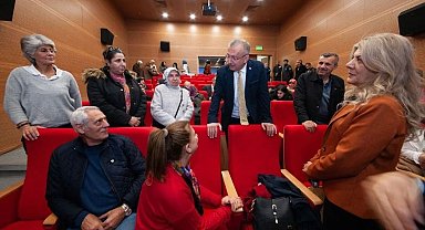 60+ Tazelenme Üniversitesi öğrencilerine oryantasyon eğitimi