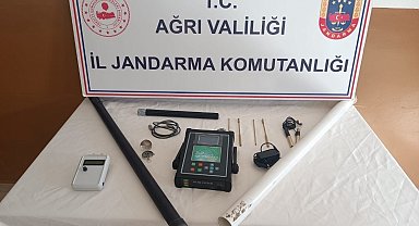 Ağrı'da kaçak kazı yapan şahıslar yakalandı
