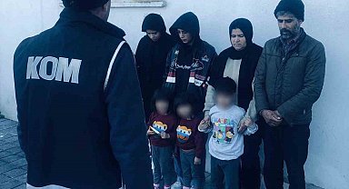 Ayvalık'ta 8 düzensiz göçmen yakalandı 2 organizatör tutuklandı