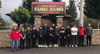Gençler Düzce'nin tarihi camilerini tanıyor