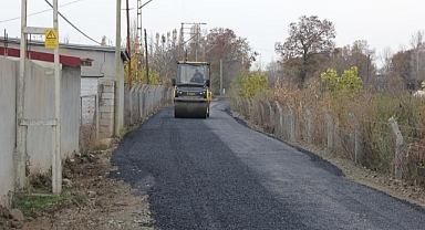 Iğdır’da Köy Yolları Yenileniyor: Asfaltlama Çalışmaları Hız Kesmeden Devam Ediyor