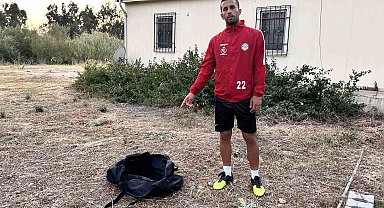 Mesa Spor Kulübü'nün çalınan lisansları, tesislerin yanındaki otluk alanda bulundu
