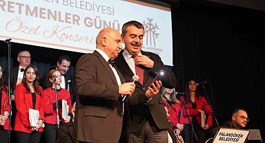 Milli Eğitim Bakanı Tekin, öğretmenler için söyledi: "Gurbet O Kadar Acı Ki"