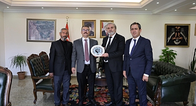 Vali Ercan Turan, Türk Ocakları Heyetini Kabul Etti