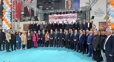 AK Parti 8. Olağan Iğdır İl Kongresi Coşku ve Yoğun Katılımla Gerçekleşti