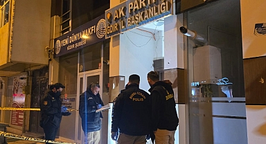AK Parti Iğdır İl Binasına Kundaklama Girişimi