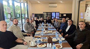 Alanyalı turizmcilerden petrol dolum tesisinin büyütülmesine tepki