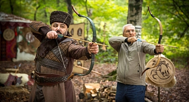 AZERBAYCAN TELEVİZYONUDA :