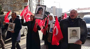Evlatları dağa kaçırılan anne ve babalardan çocuklarına umutlu çağrı