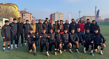 Gençler Futbol Müsabakalarında Ödüller Sahiplerini Buldu