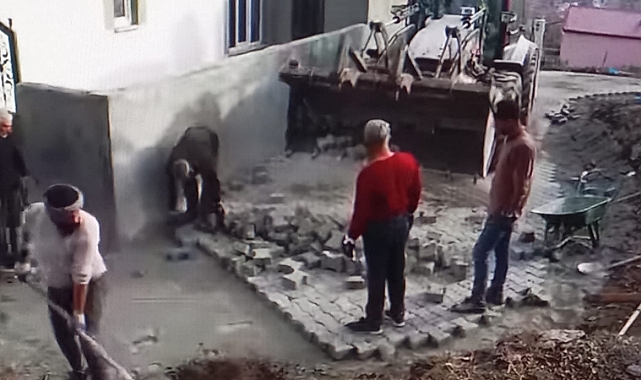 Iğdır İl Özel İdaresinden Kırsal alanda kilit parke çalışması