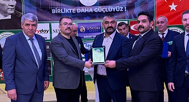 Iğdır’ın 104. Kurtuluş Yıl Dönümü Etkinliğinde Plaket Takdimi