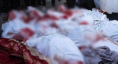 İsrail ordusu Gazze Şeridi'ndeki Nuseyrat Mülteci Kampı'nı vurdu: En az 25 ölü, 40 yaralı
