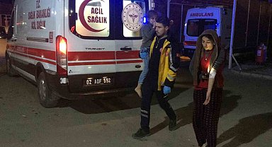 Kömür sobasından çıkan yangında 7 kişi dumandan etkilendi