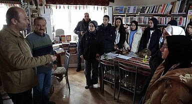 Lise öğrencilerinden duygulandıran ziyaret