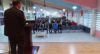 Milli Eğitim Müdürü Aziz Gün’den Karakoyunlu’da Eğitim Toplantısı