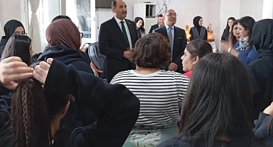 Milli Eğitim Vakfı Anadolu Lisesi’nden Anlamlı Proje: “Engelsiz Günler, Mutlu Yüzler”