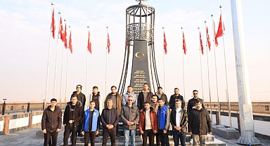 Öğrencilerden Dilucu Şehitler Anıtı’na Anlamlı Ziyaret
