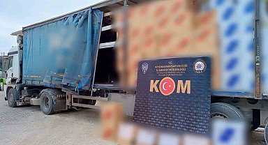 Polis aramada 2 milyon 930 bin adet sahte bandrollü boş makaron ele geçirdi