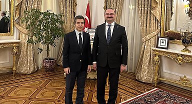 Rektör Hacımüftüoğlu, Londra Büyükelçisi Ertaş ile bir araya geldi