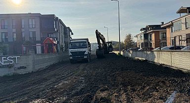 Serdivan trafiğini rahatlatacak yol projesinde ilk adım atıldı