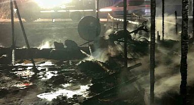 Tarsus'ta çadır yangını