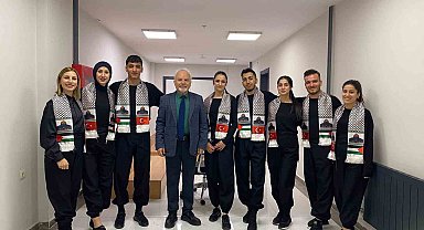 Van YYÜ öğrencilerinden Dabke gösterisi