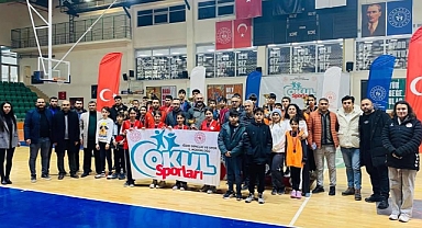 “Yıldızlar Masa Tenisi Müsabakaları” Sona Erdi