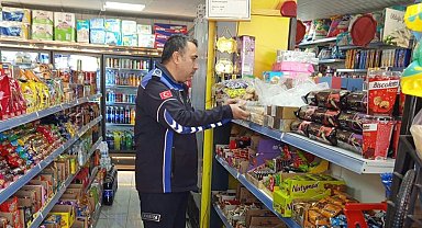 Yumurtalık'ta gıda ve etiket denetimi yapıldı