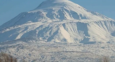 Ağrı Dağı Tekrar Beyaza Büründü