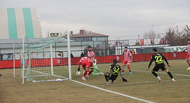 Alagöz Holding Iğdır FK, Boluspor’a Son Dakikada Mağlup Oldu