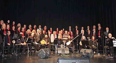 BEY-DER Türk Halk Müziği Korosu konseri