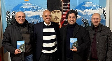 DÜŞÜNCE OTAĞINDA KİTAP TANITIMI YAPILDI