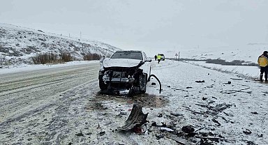 Erzurum'da trafik kazası: 2 ölü