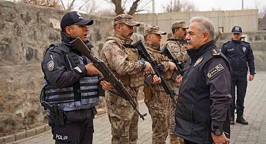 Iğdır Emniyet Müdürü Niyazi Turgay'dan Aralık ve Dilucu sınır kapısına ziyaret