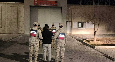 Jandarma’dan Göçmen Kaçakçılığı Operasyonu