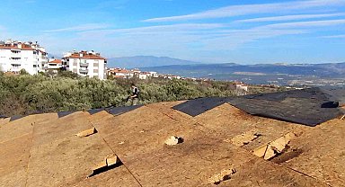Karacasu'da yüzme havuzu tadilata alındı