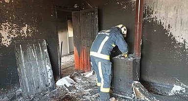 Van'ın Erciş ilçesinde ev yangını