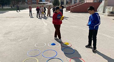 Aydın'da minikler, spor alışkanlığı kazanıyor