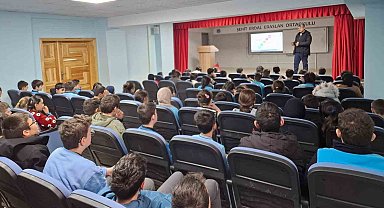 Bayburt'taki okullarda afet eğitimleri veriliyor tatbikatlar yapılıyor