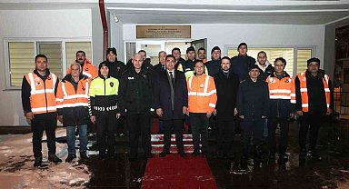 Düzce Valisi Aslan Karayolları ekiplerini ziyaret etti