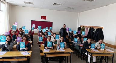Iğdır'da Kitap Kurtları Yarıştı