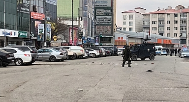 Iğdır'da Şüpheli Çanta Fünye ile Patlatıldı