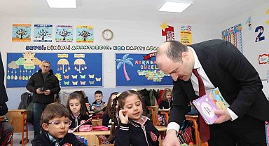 "İlk Kitabın Benden Olsun" diyerek yola çıktılar
