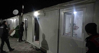 Malatya'da bıçaklı saldırıya uğrayan polis memuru yaralandı