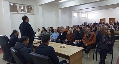 Milli Eğitim Müdürü Aziz Gün, Veli Toplantısına Katıldı